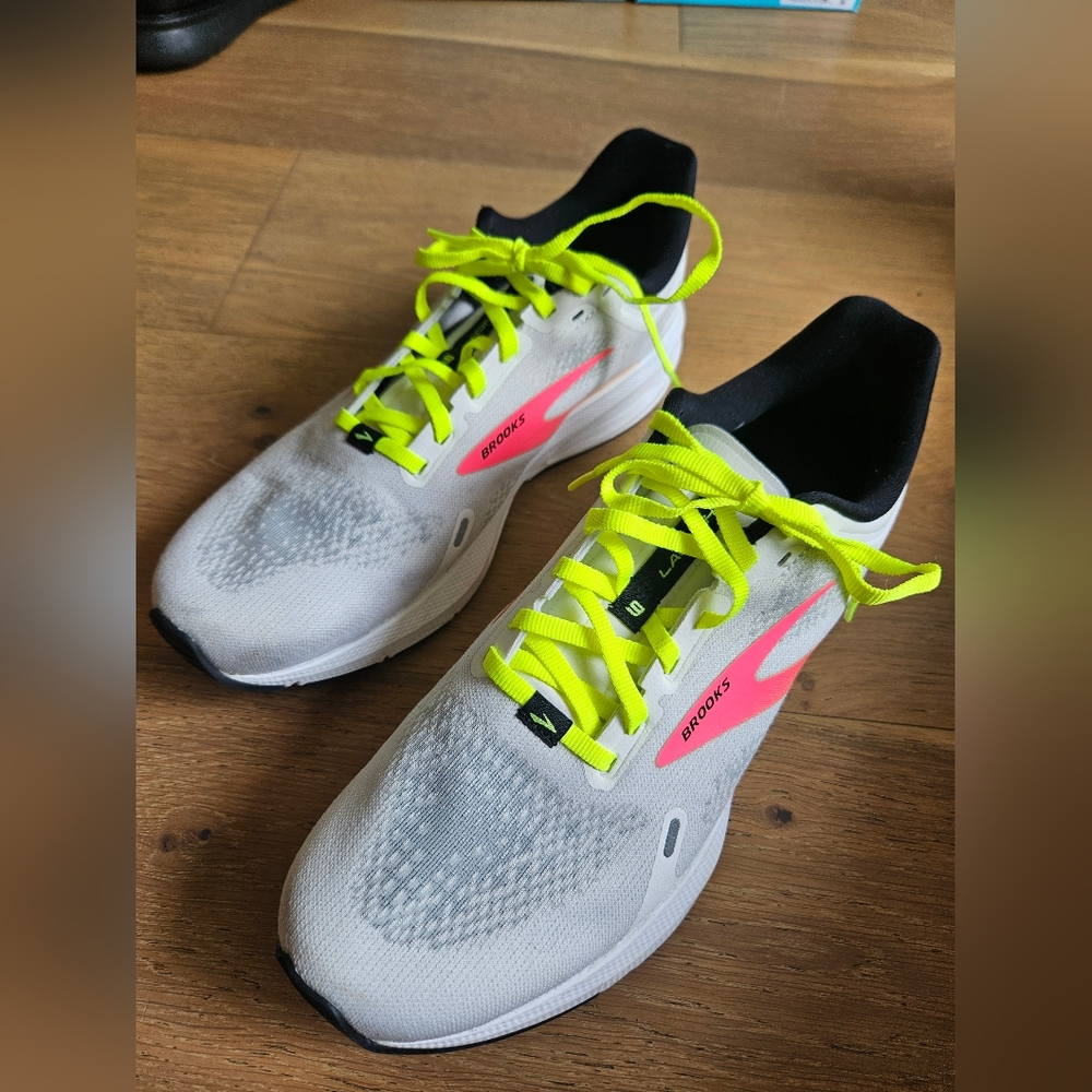 Brooks Launch 9, Men's Size 10